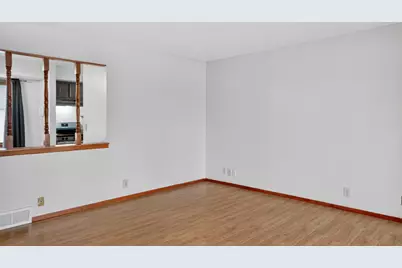 9043 N 86th St, Milwaukee, WI 53224 - Photo 7