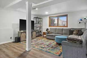 1350 Fireside Cir, Oshkosh, WI 54901 - Photo 25