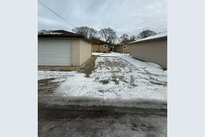 4547 N 67th St, Milwaukee, WI 53218 - Photo 9
