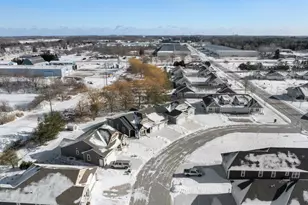 372 Vintage Dr, Sheboygan Falls, WI 53085 - Photo 41