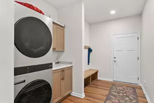 372 Vintage Dr, Sheboygan Falls, WI 53085 - Photo 31