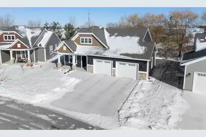 372  Vintage Dr, Sheboygan Falls, WI 53085 - Photo 37