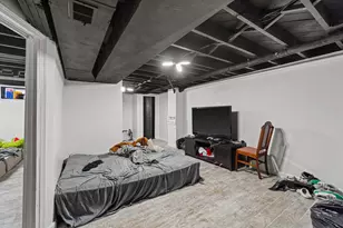 2417 W Roosevelt Dr, Milwaukee, WI 53209 - Photo 13