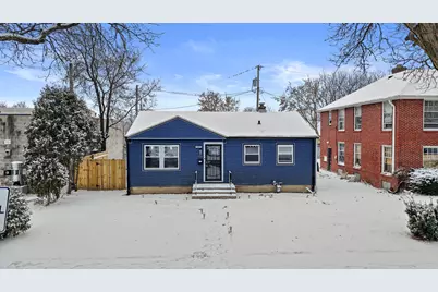 2417 W Roosevelt Dr, Milwaukee, WI 53209 - Photo 1