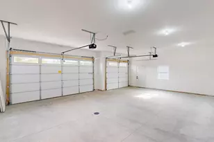 1222 Leo Dr, Holmen, WI 54636 - Photo 19