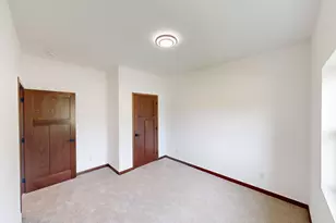 1222 Leo Dr, Holmen, WI 54636 - Photo 17