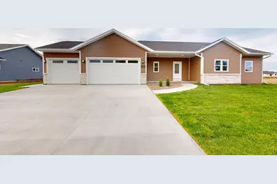 1222  Leo Dr, Holmen, WI 54636 - Photo 11