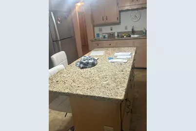 235  Oregon St, Racine, WI 53405 - Photo 3