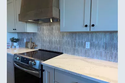 2856  Granite Ct, Sheboygan, WI 53081 - Photo 3