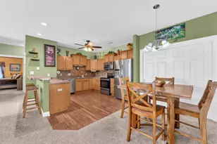 1079 Stratford Ct, Racine, WI 53406 - Photo 7