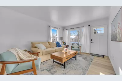 2231 N 23rd St, Sheboygan, WI 53083 - Photo 3