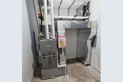 305  Main St, Racine, WI 53403 - Photo 7