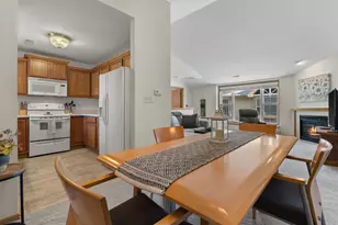 1513 92nd St, Sturtevant, WI 53177 - Photo 5