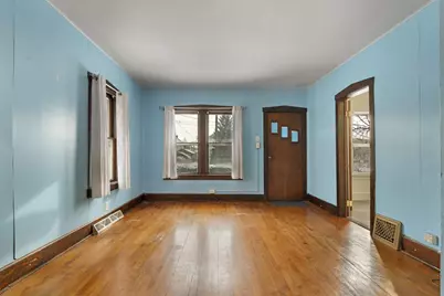 2612  Roosevelt Rd, Kenosha, WI 53143 - Photo 7