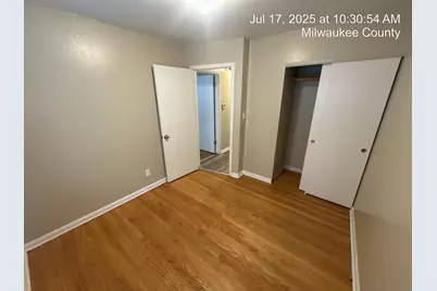 5666 N 97th St #5668, Milwaukee, WI 53225 - Photo 5