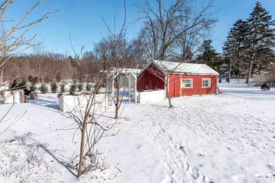 332  Franklin St, Genoa City, WI 53128 - Photo 9