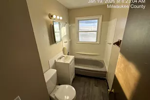 8025 W Villard Ave, Milwaukee, WI 53218 - Photo 13