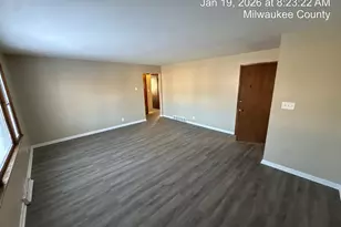 8025 W Villard Ave, Milwaukee, WI 53218 - Photo 5