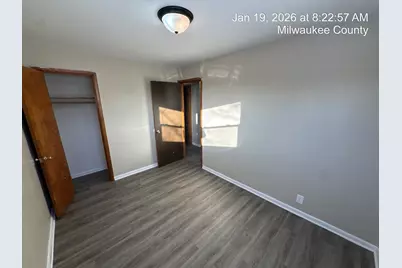 8025 W Villard Ave #8023, Milwaukee, WI 53218 - Photo 7