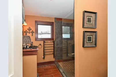 2176 N 73rd St, Wauwatosa, WI 53213 - Photo 51