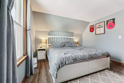 220  Waverly Pl, Waukesha, WI 53186 - Photo 23