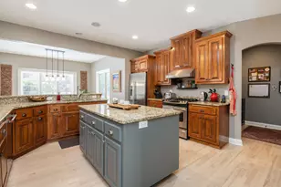 W283N6297 Hibritten Way, Hartland, WI 53029 - Photo 13