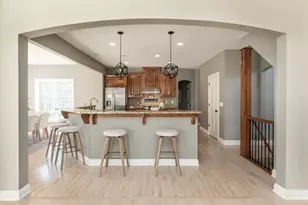 W283N6297 Hibritten Way, Hartland, WI 53029 - Photo 7