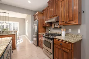 W283N6297 Hibritten Way, Hartland, WI 53029 - Photo 21