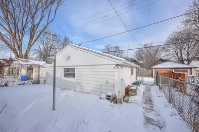 4926 N 37th St, Milwaukee, WI 53209 - Photo 31