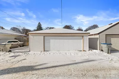 216 S 74th St, Milwaukee, WI 53214 - Photo 19