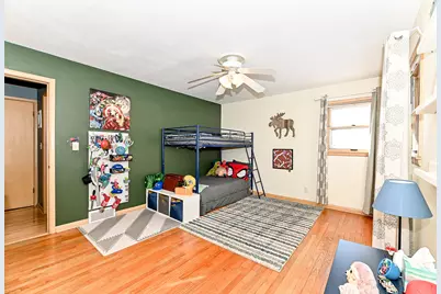 4265 N 163rd St, Brookfield, WI 53005 - Photo 33