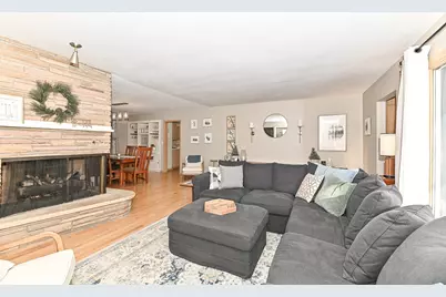 4265 N 163rd St, Brookfield, WI 53005 - Photo 13