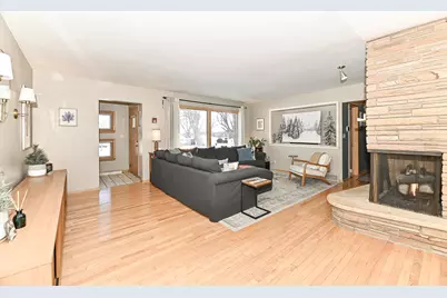 4265 N 163rd St, Brookfield, WI 53005 - Photo 11