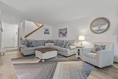 N34W23844  Grace Ave #B, Pewaukee, WI 53072 - Photo 3