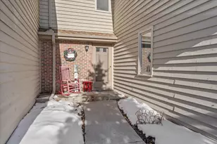 N34W23844 Grace Ave, Pewaukee, WI 53072 - Photo 35