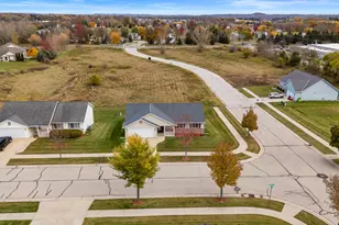 836 Tower Dr, Hartford, WI 53027 - Photo 19