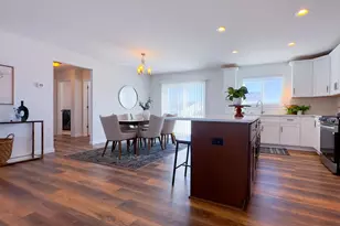 1684 Misty Ridge Ln, Port Washington, WI 53024 - Photo 7