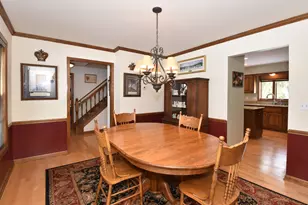 762 N Forest Ridge Ct, Summit, WI 53066 - Photo 9