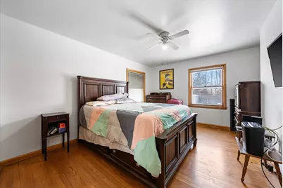 4220 W Reichert Pl, Milwaukee, WI 53209 - Photo 7