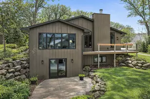 853 Sauganash Dr, Fontana, WI 53125 - Photo 99