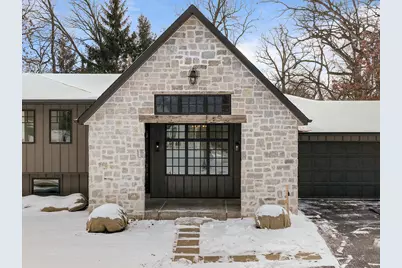 853  Sauganash Dr, Fontana, WI 53125 - Photo 5