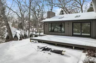 853 Sauganash Dr, Fontana, WI 53125 - Photo 101