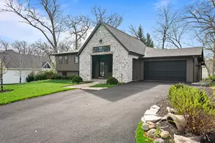 853 Sauganash Dr, Fontana, WI 53125 - Photo 13
