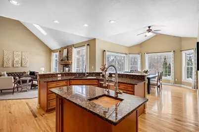 N97W14613  Rimrock Rd, Germantown, WI 53022 - Photo 15