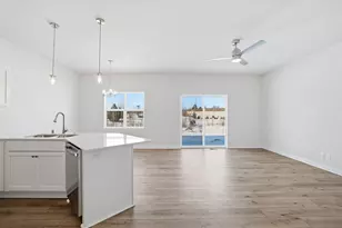 330 Cattail Ct, Genoa City, WI 53128 - Photo 9