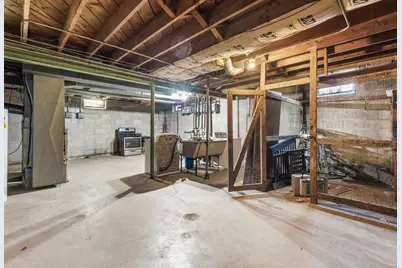 6181 N 84th St, Milwaukee, WI 53225 - Photo 17