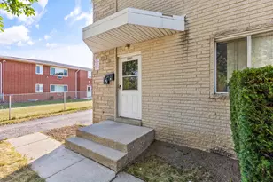 6181 N 84th St, Milwaukee, WI 53225 - Photo 25