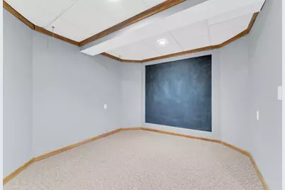 4731  Willow Wood Dr, Racine, WI 53403 - Photo 31