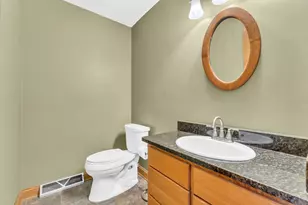 4731 Willow Wood Dr, Racine, WI 53403 - Photo 7