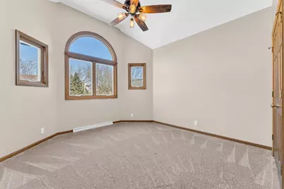 4731  Willow Wood Dr, Racine, WI 53403 - Photo 27